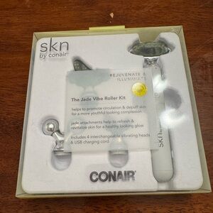 Conair 4 Pc SKN Jade Vibe Roller Kit